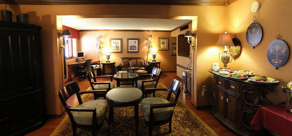 The Kensington Hotel Ann Arbor Dış mekan fotoğraf